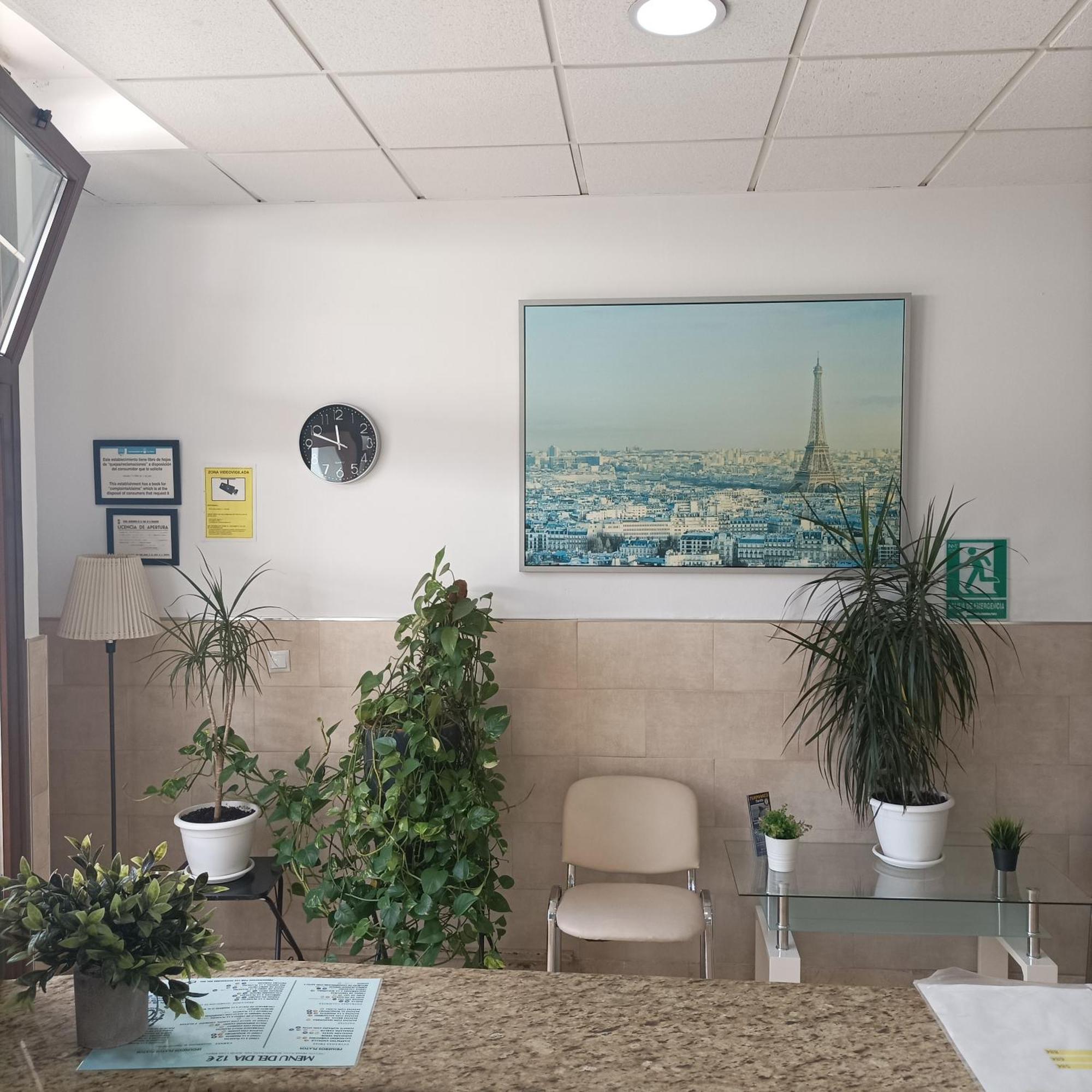 Hostal Carlos 2 La Linea de la Concepcion Ngoại thất bức ảnh